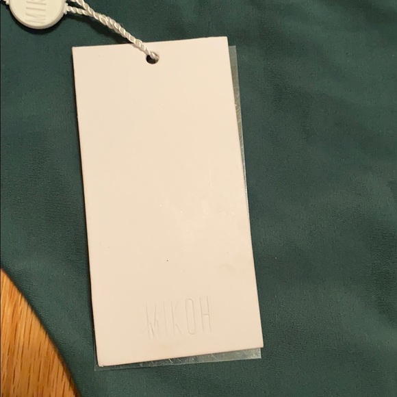 Mikoh NWT. Green swim bottoms - Picture 3 of 4